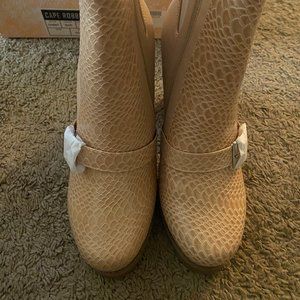 Cape Robbin Women's Size 10 Nude color Garnett Buckle Bootie